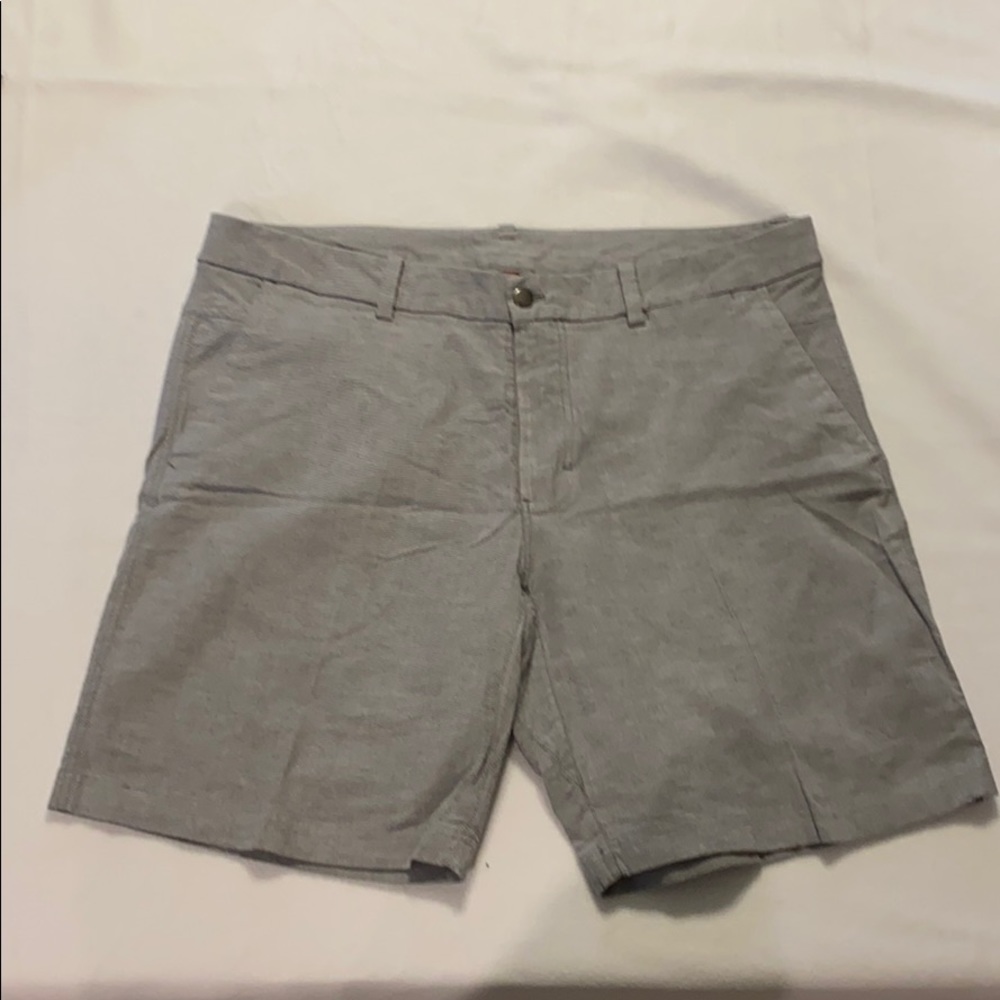 Lululemon men’s shorts